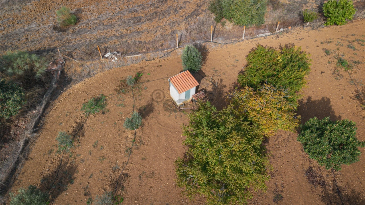 Moradia T2 para Venda em Selmes Foto 36