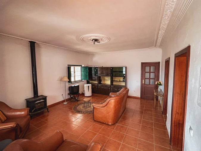 Moradia T2 para Venda em Selmes Foto 19