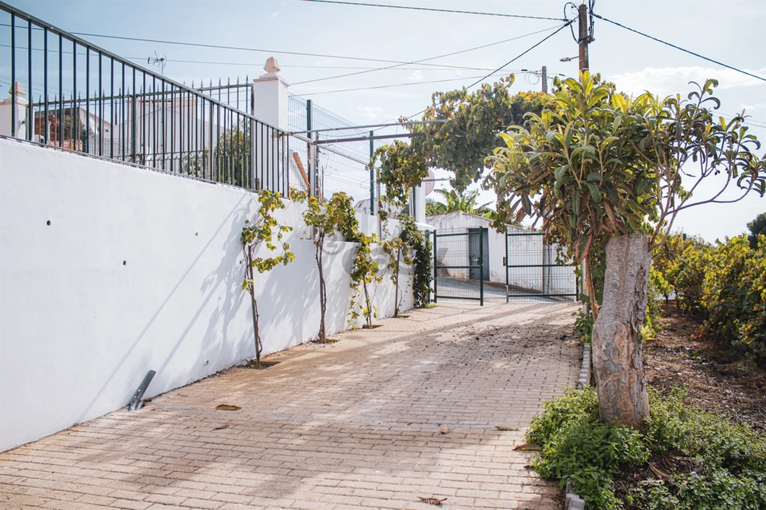 Moradia T2 para Venda em Selmes Foto 7