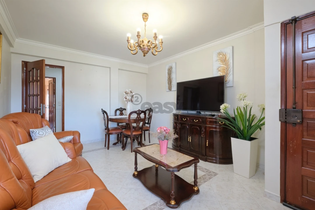 Apartamento T2 para Venda em Encosta do Sol Foto 2