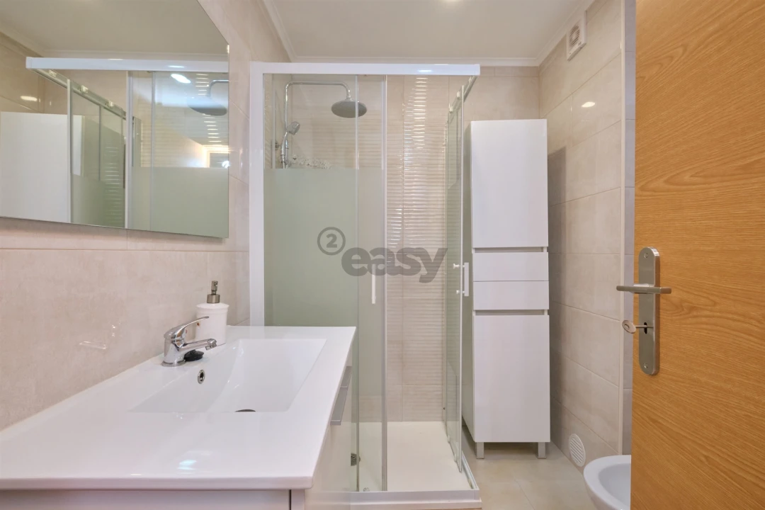 Apartamento T2 para Venda em Encosta do Sol Foto 5