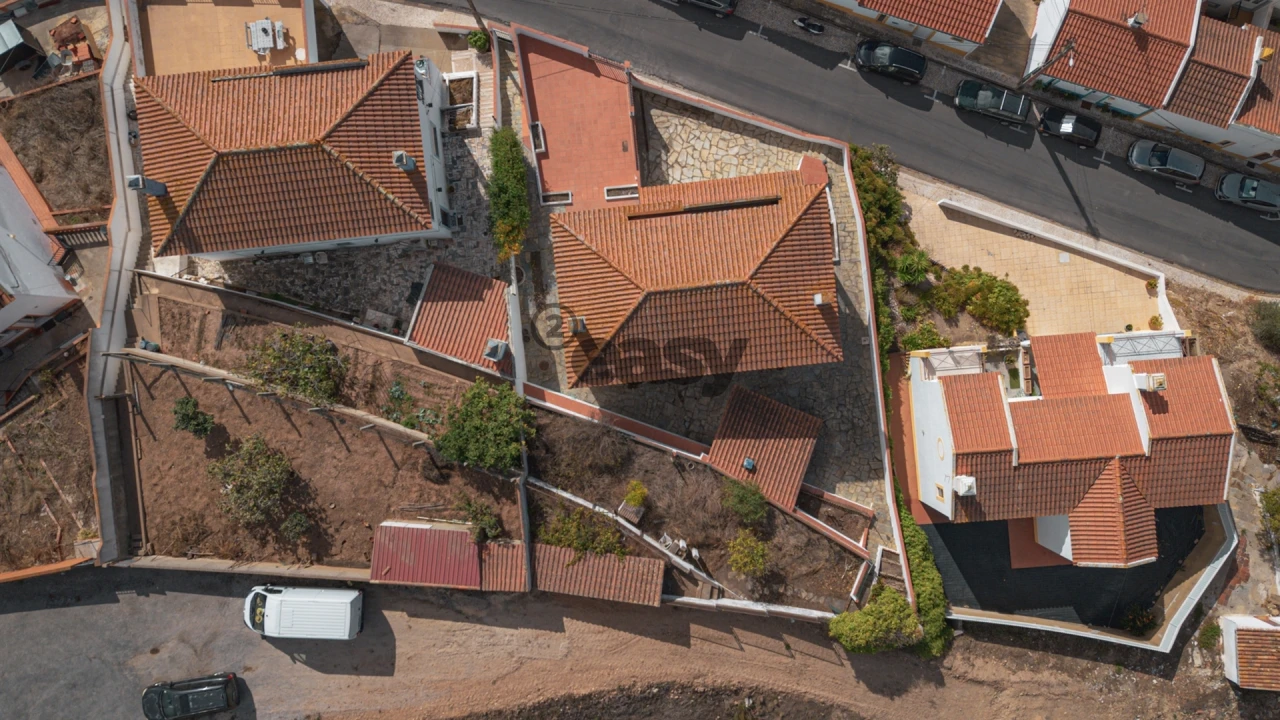 Moradia T4 para Venda em São Salvador e Santa Maria Foto 40