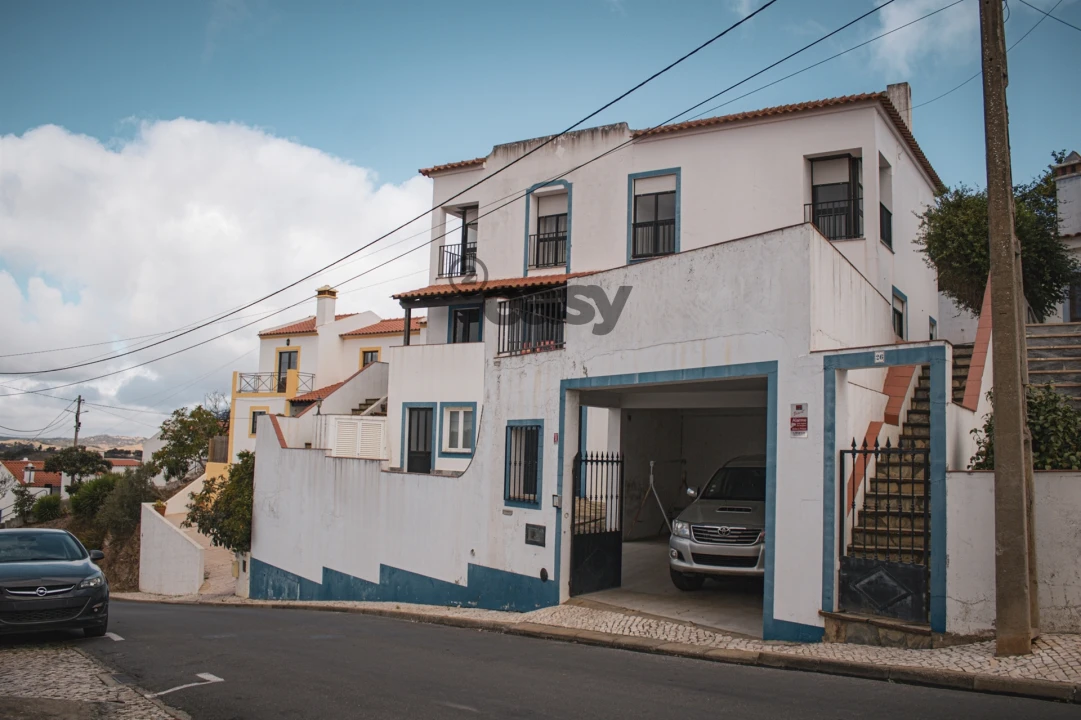 Moradia T4 para Venda em São Salvador e Santa Maria Foto 8