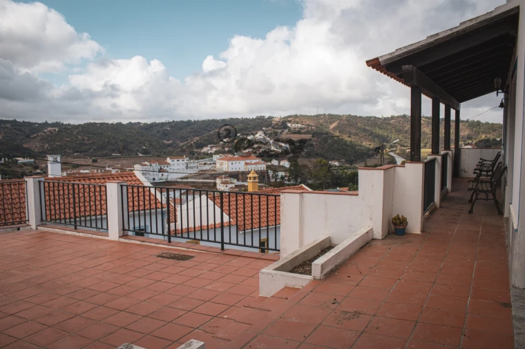 Moradia T4 para Venda em São Salvador e Santa Maria Foto 11