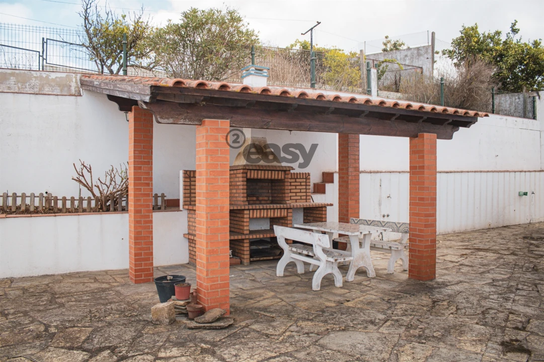 Moradia T4 para Venda em São Salvador e Santa Maria Foto 6