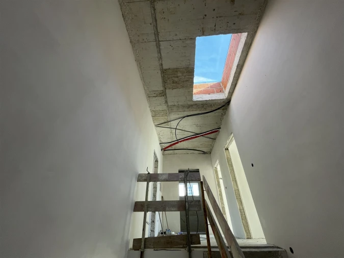 Moradia T4 para Venda em Pontinha e Famões Foto 13