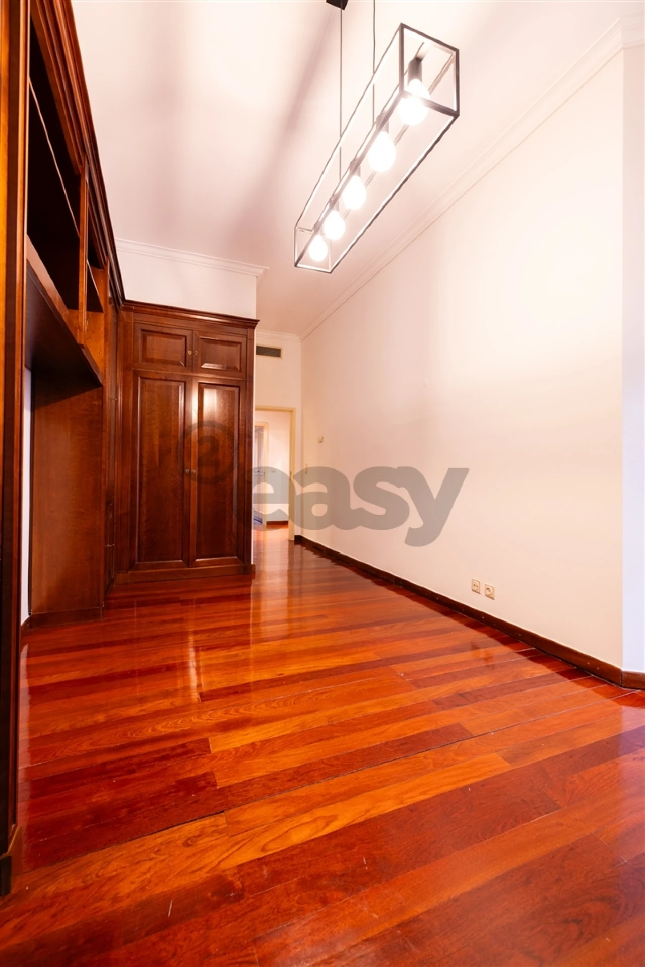 Apartamento T2 para Arrendamento em Santo António Foto 30