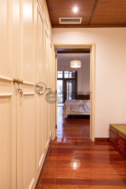Apartamento T2 para Arrendamento em Santo António