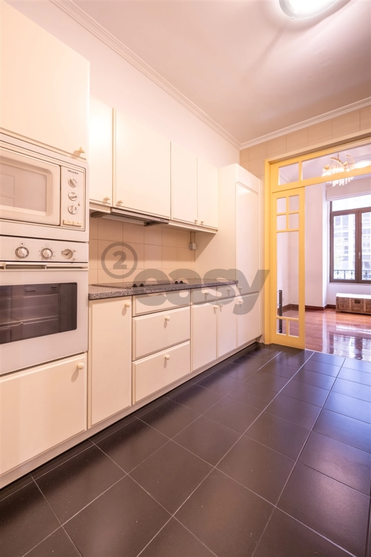 Apartamento T2 para Arrendamento em Santo António Foto 26