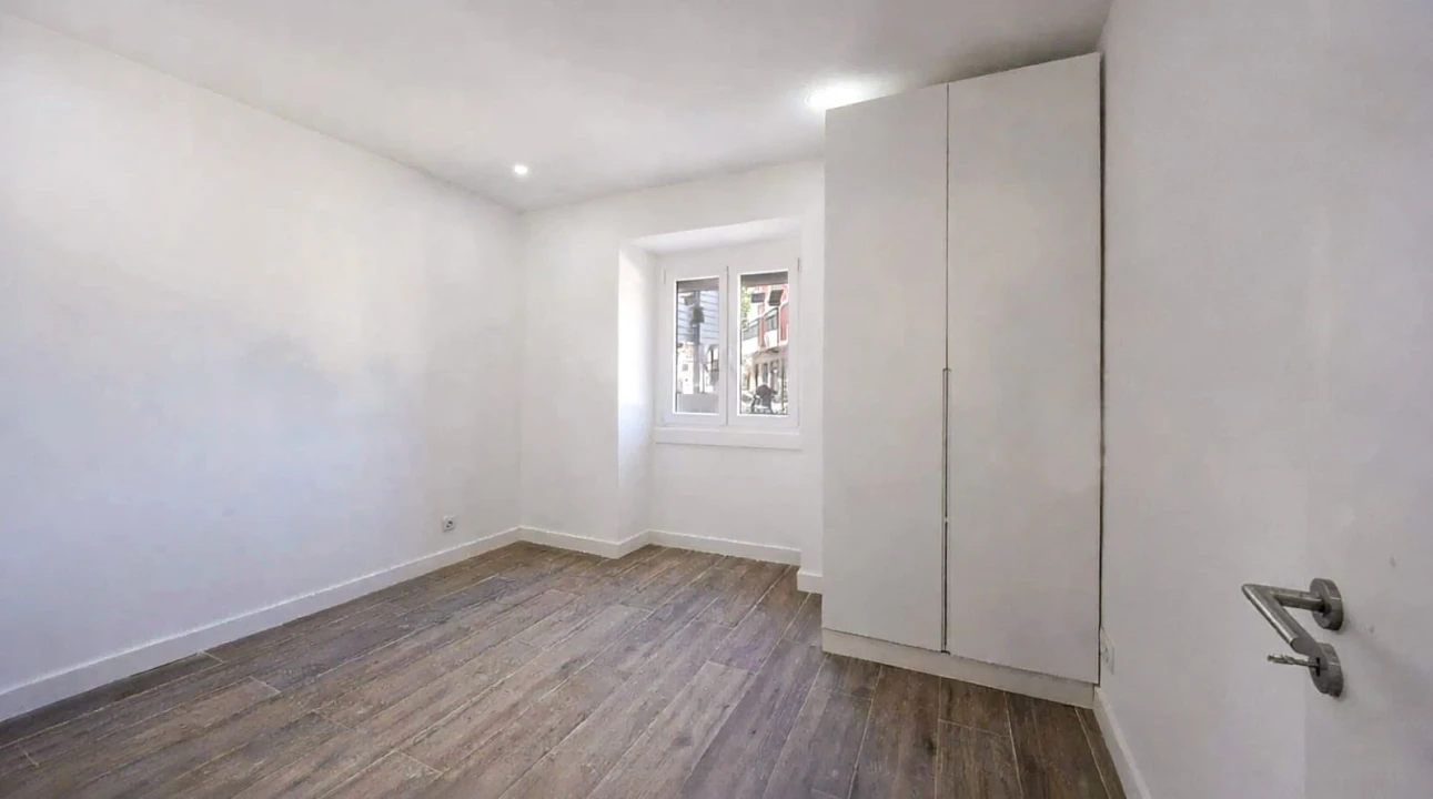 Apartamento T2 para Venda em Falagueira-Venda Nova Foto 15