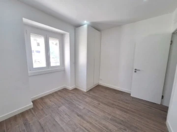 Apartamento T2 para Venda em Falagueira-Venda Nova