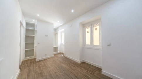 Apartamento T2 para Venda em Falagueira-Venda Nova