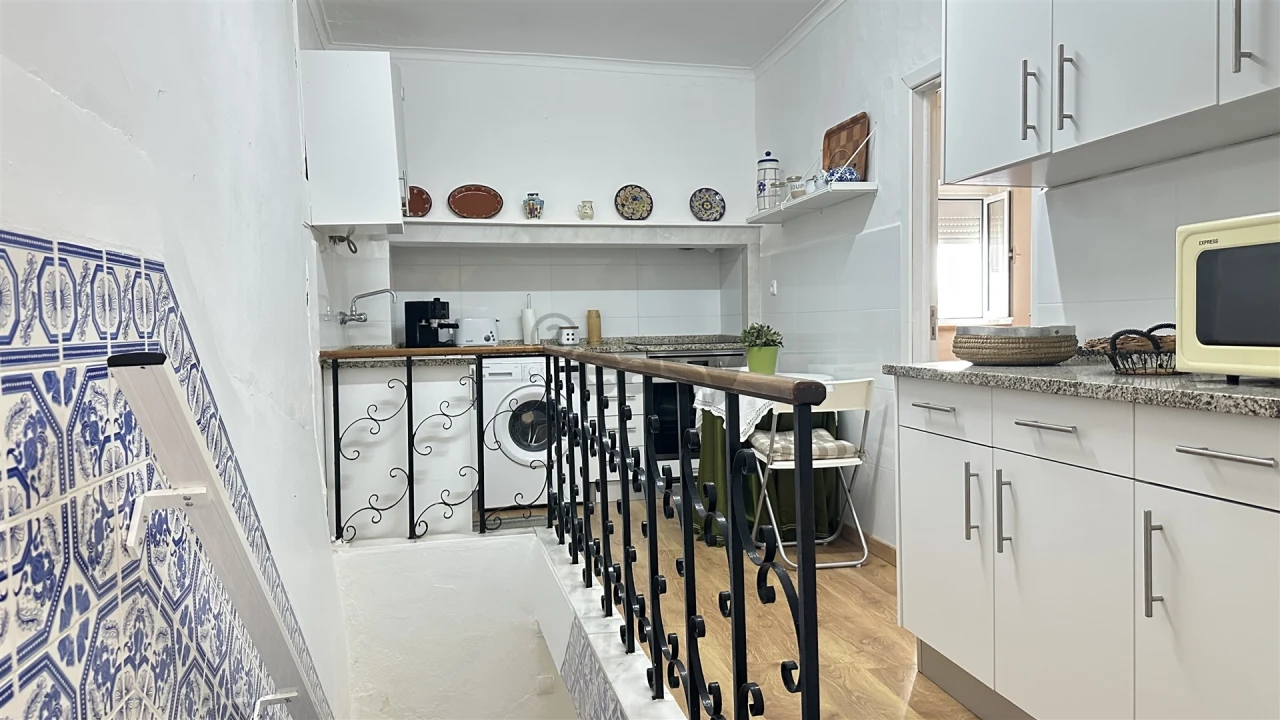 Moradia T2 para Venda em Borba (São Bartolomeu) Foto 9