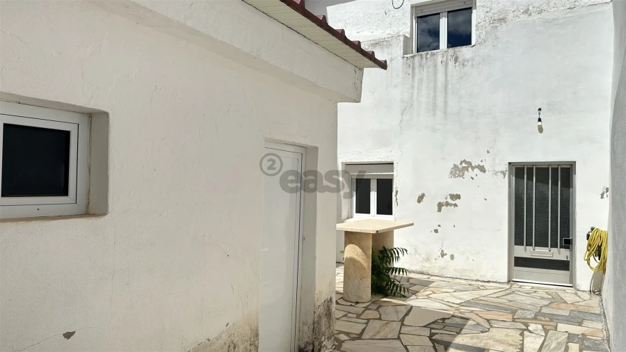 Moradia T2 para Venda em Borba (São Bartolomeu) Foto 18