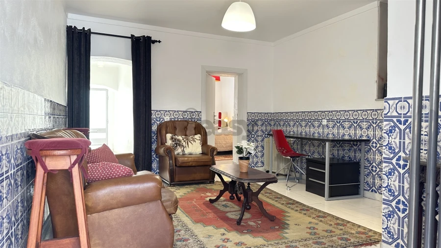 Moradia T2 para Venda em Borba (São Bartolomeu) Foto 4