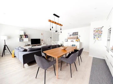 Apartamento T2 para Venda em Póvoa de Varzim, Beiriz e Argivai
