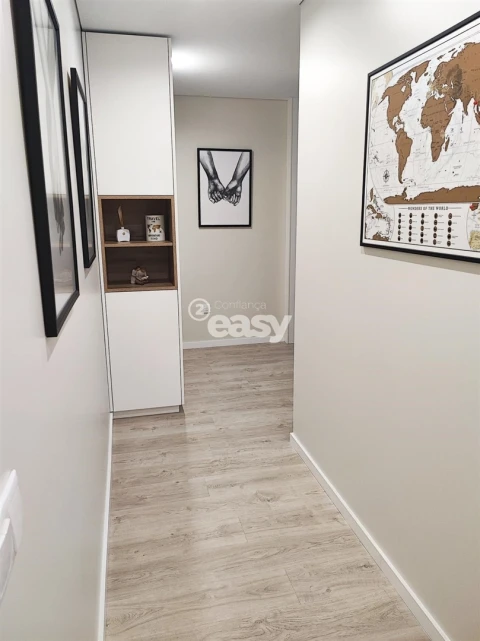 Apartamento T2 para Venda em Póvoa de Varzim, Beiriz e Argivai