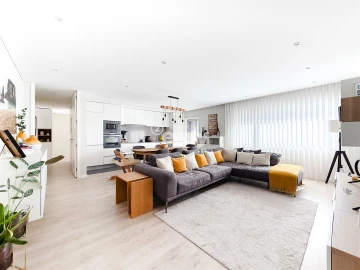 Apartamento T2 para Venda em Póvoa de Varzim, Beiriz e Argivai