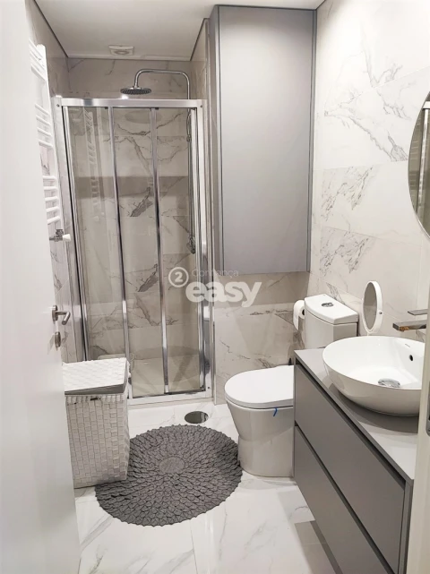 Apartamento T2 para Venda em Póvoa de Varzim, Beiriz e Argivai