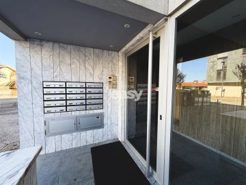 Apartamento T2 para Venda em Póvoa de Varzim, Beiriz e Argivai