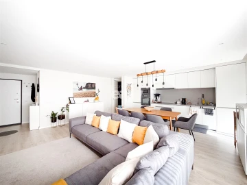 Apartamento T2 para Venda em Póvoa de Varzim, Beiriz e Argivai