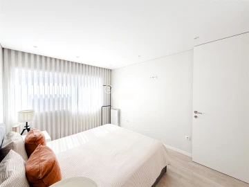 Apartamento T2 para Venda em Póvoa de Varzim, Beiriz e Argivai