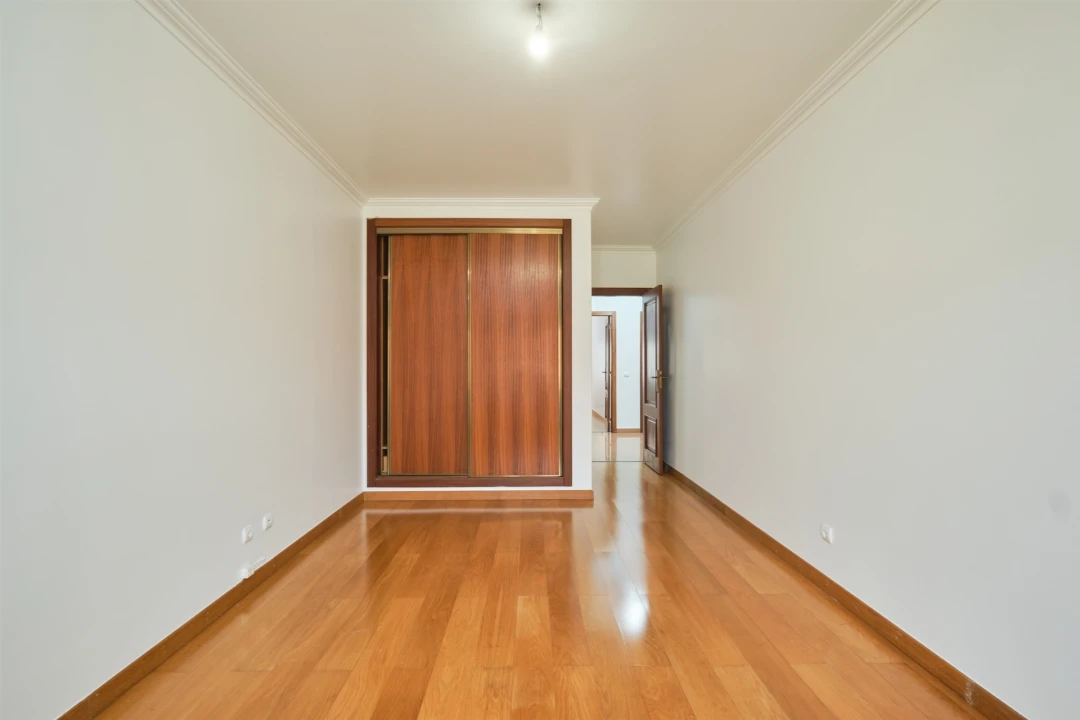 Apartamento T4 para Venda em Santiago do Cacém, Santa Cruz e São Bartolomeu da Serra Foto 31