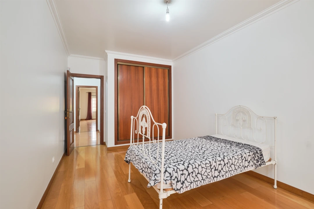 Apartamento T4 para Venda em Santiago do Cacém, Santa Cruz e São Bartolomeu da Serra Foto 27