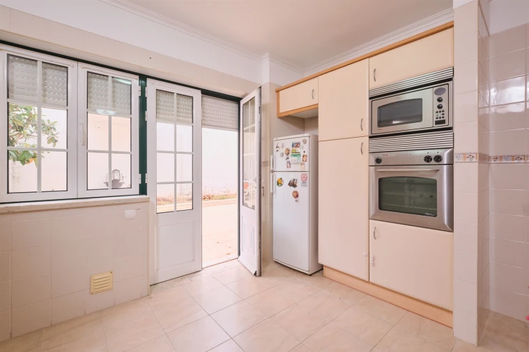 Apartamento T4 para Venda em Santiago do Cacém, Santa Cruz e São Bartolomeu da Serra Foto 18