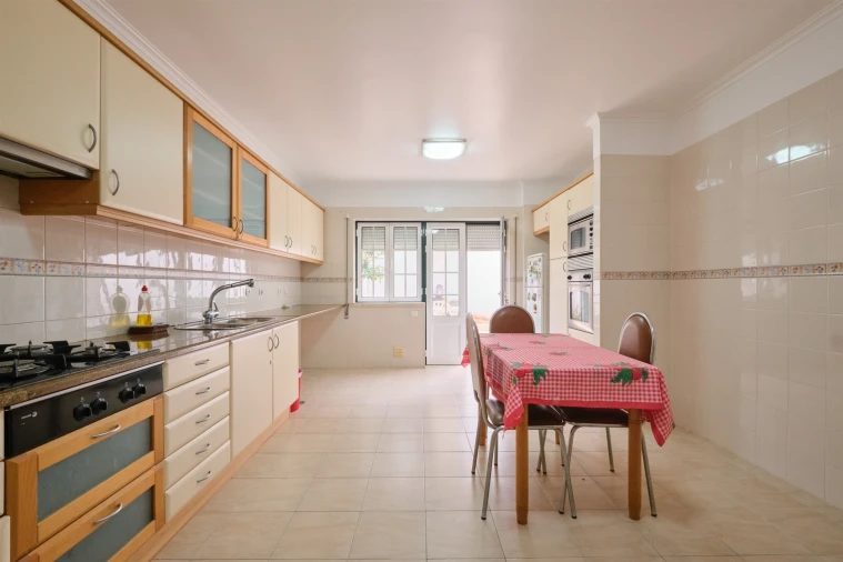 Apartamento T4 para Venda em Santiago do Cacém, Santa Cruz e São Bartolomeu da Serra Foto 14