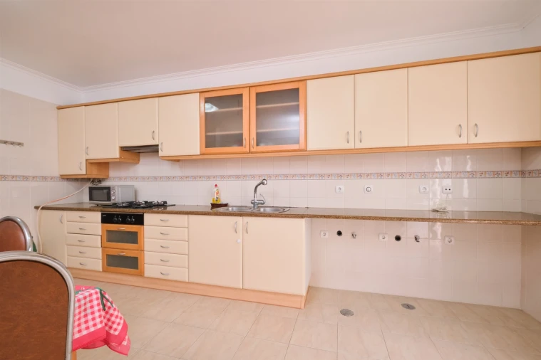 Apartamento T4 para Venda em Santiago do Cacém, Santa Cruz e São Bartolomeu da Serra Foto 16