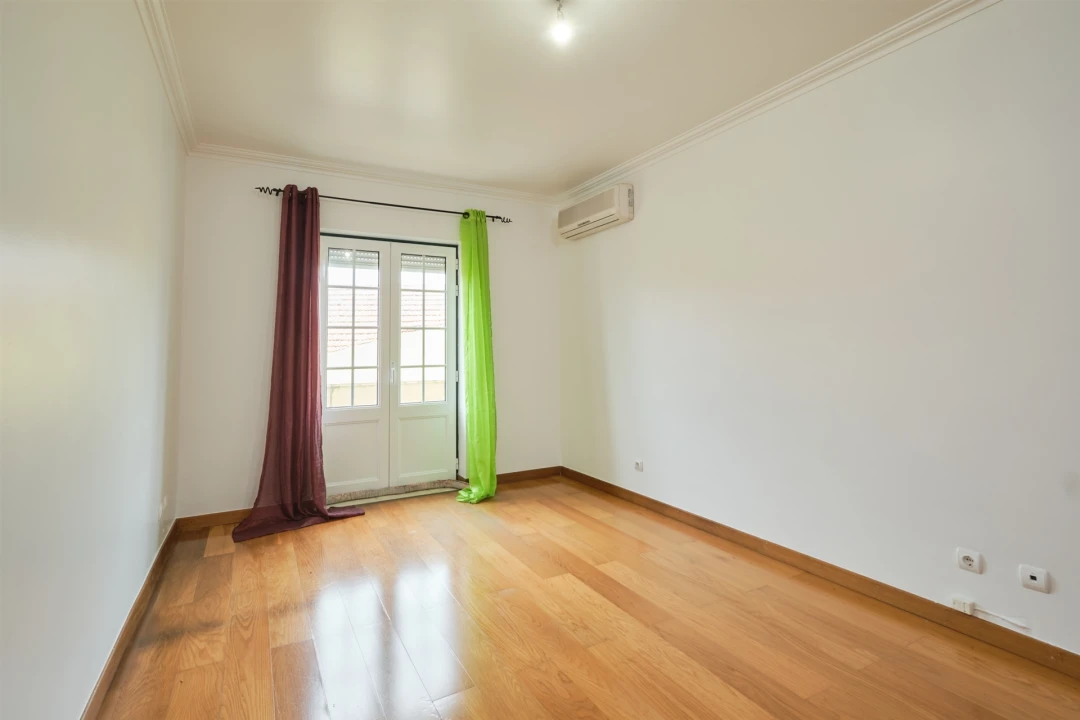 Apartamento T4 para Venda em Santiago do Cacém, Santa Cruz e São Bartolomeu da Serra Foto 30