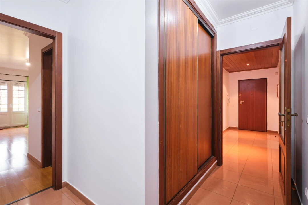 Apartamento T4 para Venda em Santiago do Cacém, Santa Cruz e São Bartolomeu da Serra Foto 5