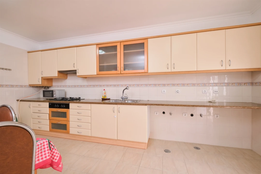 Apartamento T4 para Venda em Santiago do Cacém, Santa Cruz e São Bartolomeu da Serra Foto 16