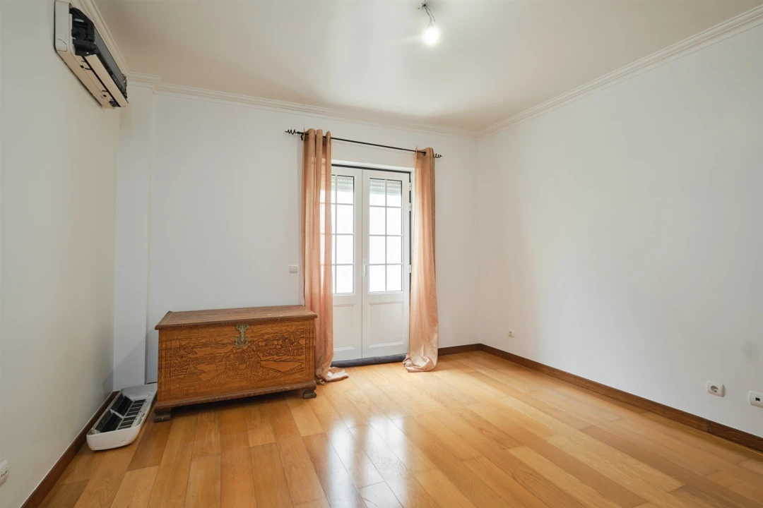 Apartamento T4 para Venda em Santiago do Cacém, Santa Cruz e São Bartolomeu da Serra Foto 35