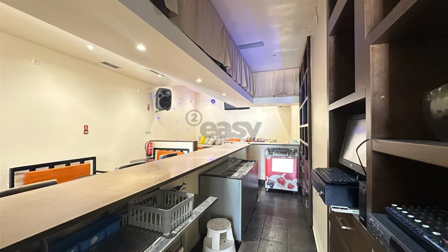 Negócio para Venda em Bencatel Foto 12