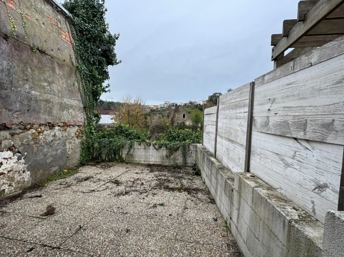 Moradia T1 para Venda em Santa Marinha e São Pedro da Afurada Foto 24