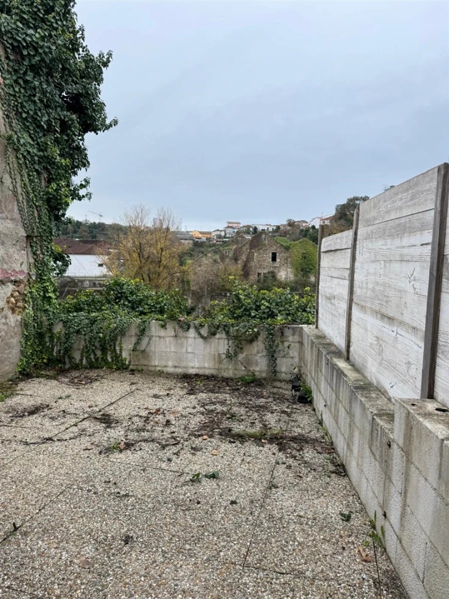 Moradia T1 para Venda em Santa Marinha e São Pedro da Afurada Foto 19