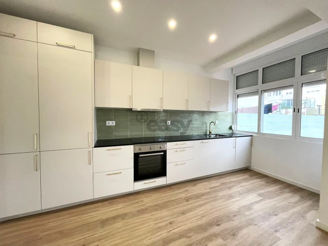 Apartamento T2 para Arrendamento em Falagueira-Venda Nova Foto 4