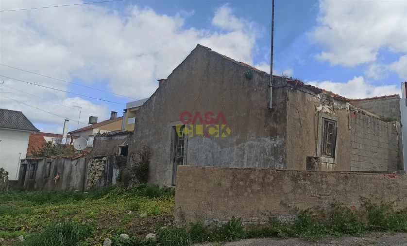 Moradia T3 para Venda em Torres Novas (São Pedro), Lapas e Ribeira Branca Foto 6