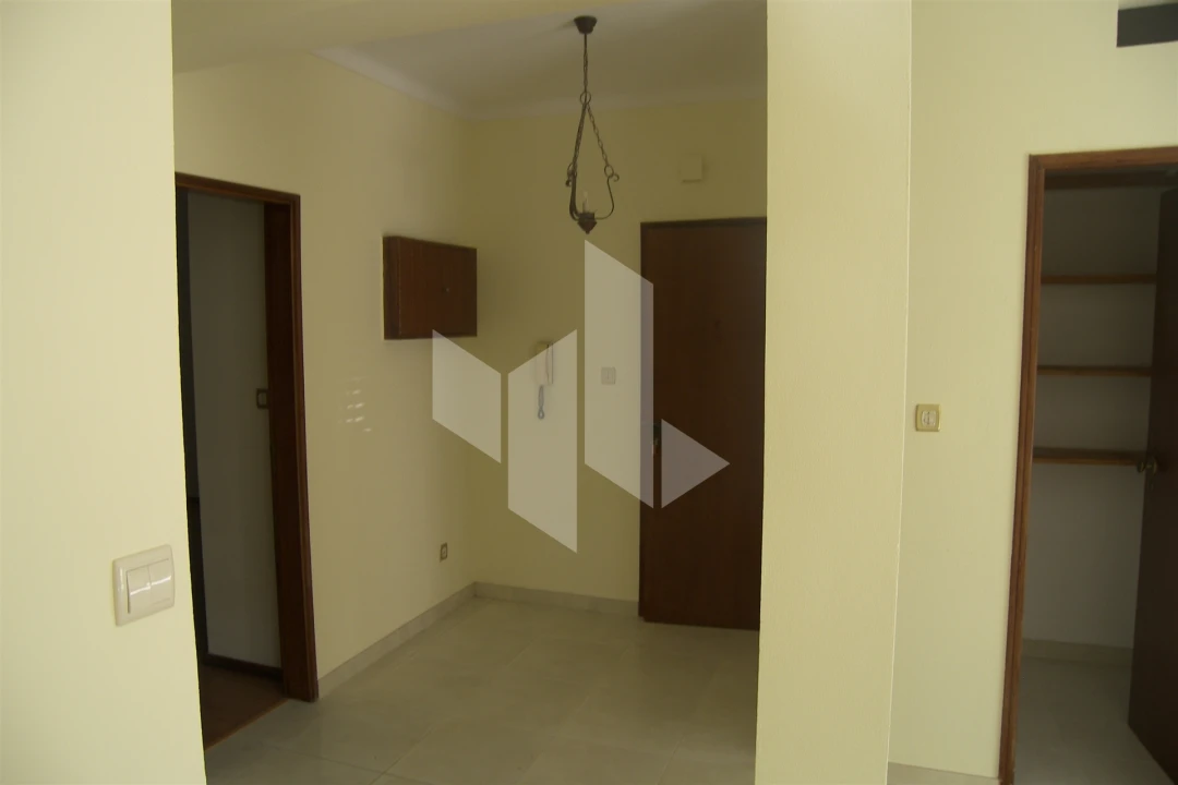 Apartamento T3 para Arrendamento em Tondela e Nandufe Foto 8