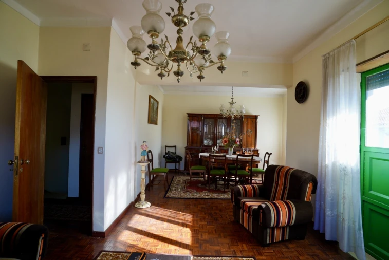 Moradia T4 para Venda em Escalos de Baixo e Mata Foto 29