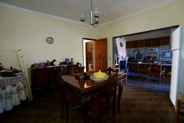 Moradia T4 para Venda em Escalos de Baixo e Mata Foto 13