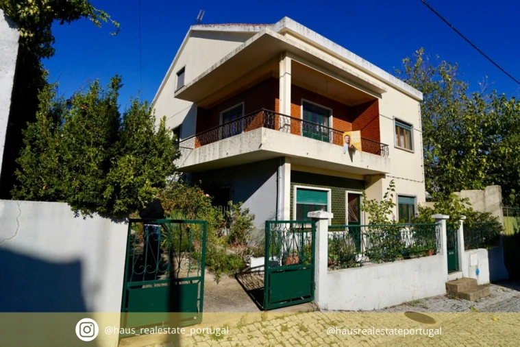 Moradia T4 para Venda em Escalos de Baixo e Mata Foto 1