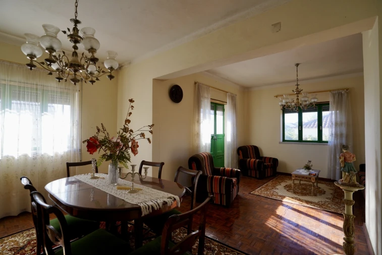 Moradia T4 para Venda em Escalos de Baixo e Mata Foto 30