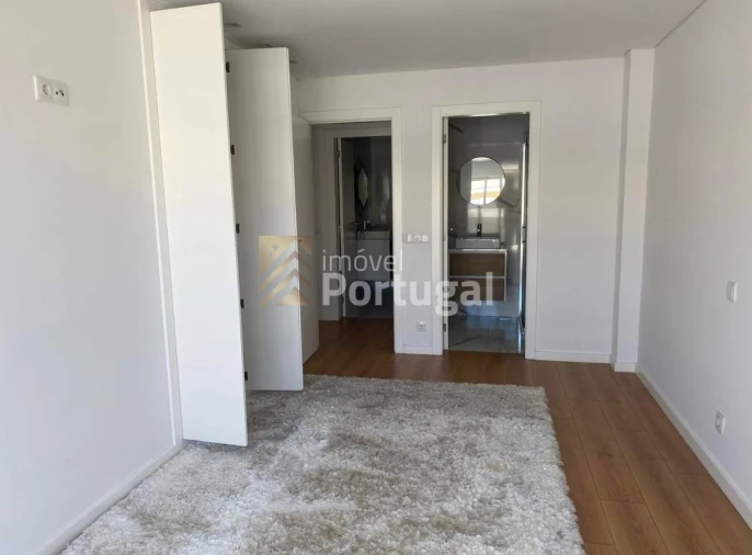 Apartamento T3 para Arrendamento em Real, Dume e Semelhe Foto 10