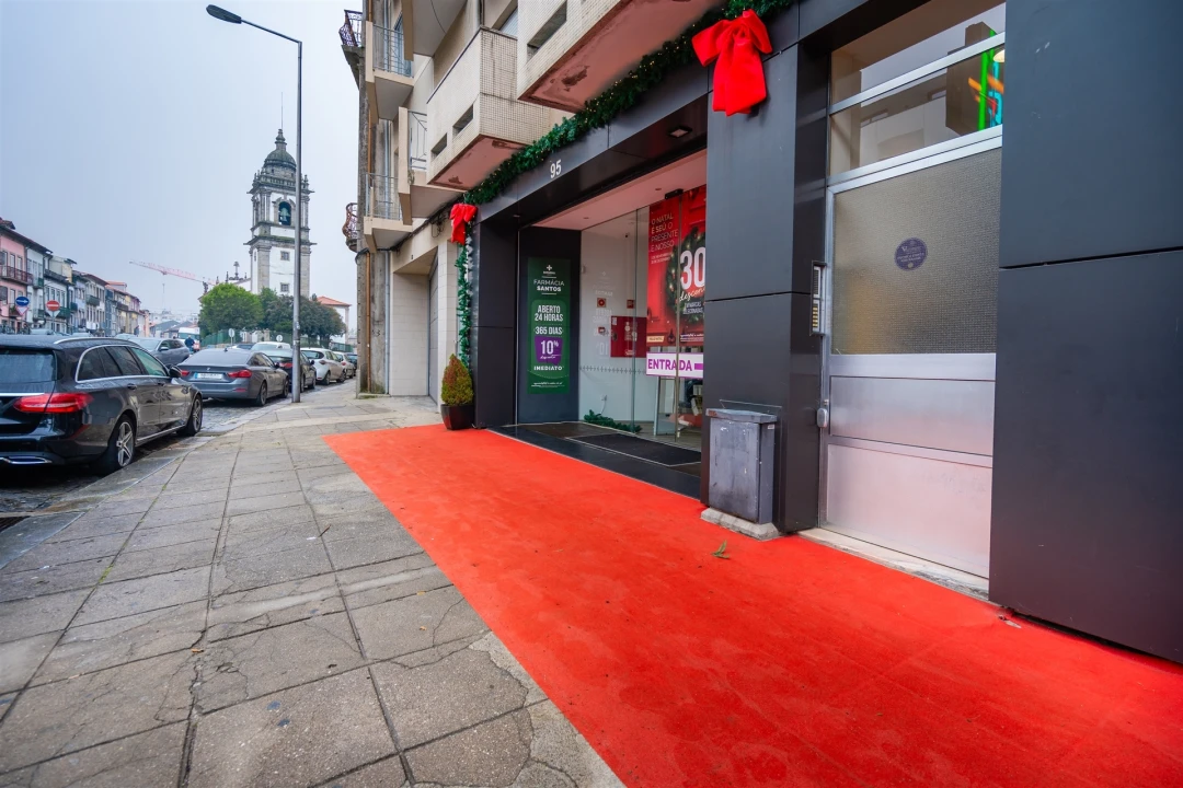 Apartamento T2 para Arrendamento férias em São Vicente (Braga) Foto 27