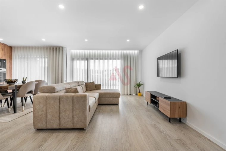 Apartamento T3 para Venda em Fornelos Foto 5