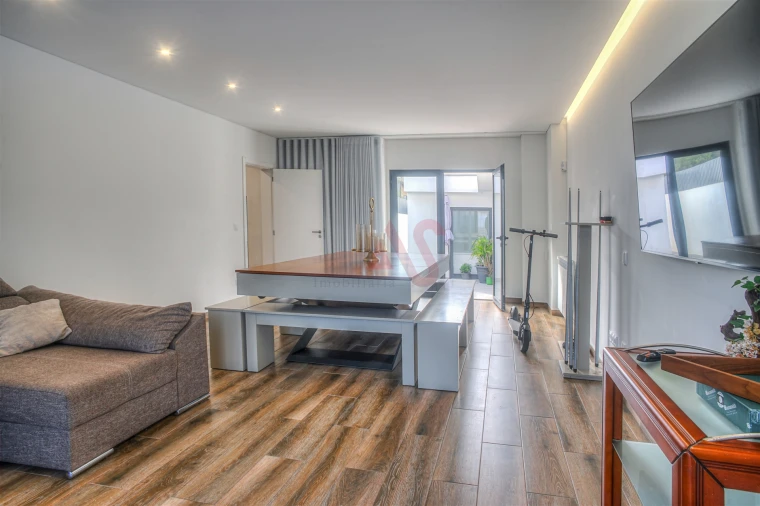 Moradia T5 para Venda em Aguçadoura e Navais Foto 4