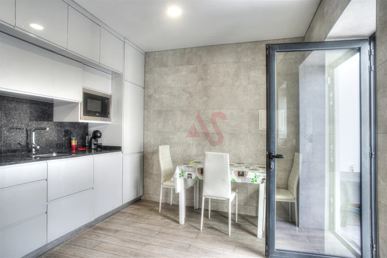 Moradia T5 para Venda em Aguçadoura e Navais Foto 8